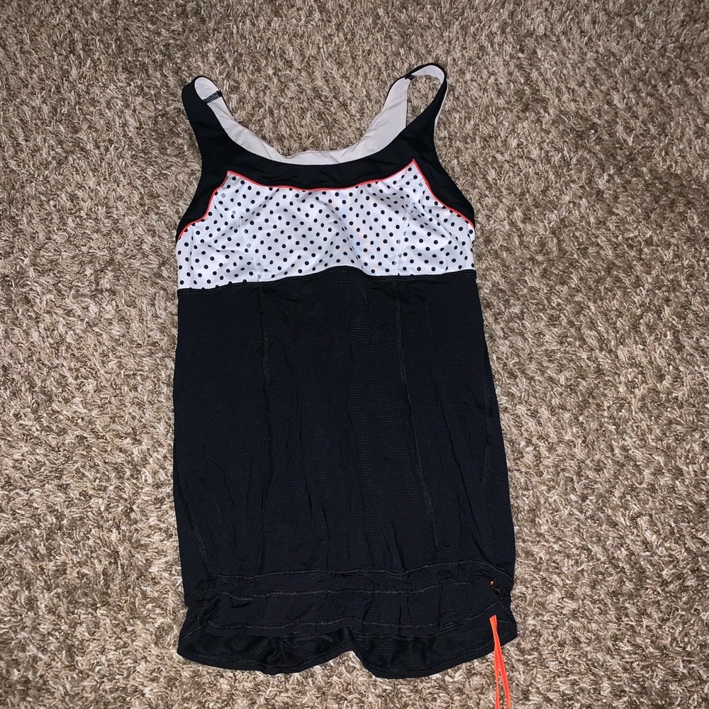 Lululemon tank top shirt size 4 small
